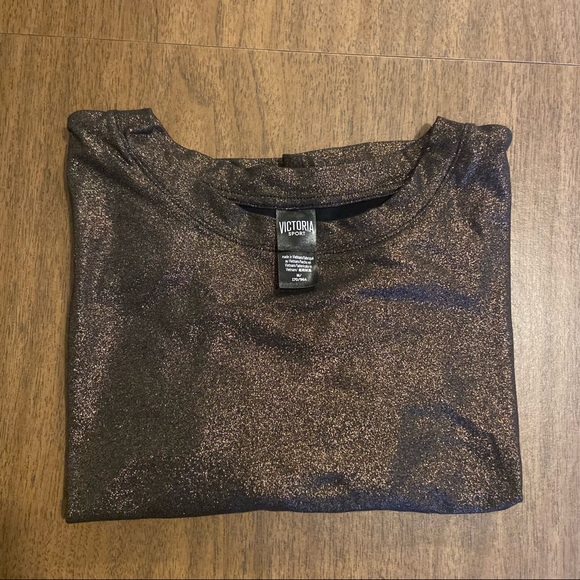 Boxy Cropped Victoria’s Secret Sparkly Top - Picture 8 of 8